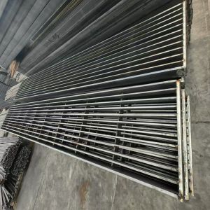 China Custom Non Skid Grating for Square Applications on sale