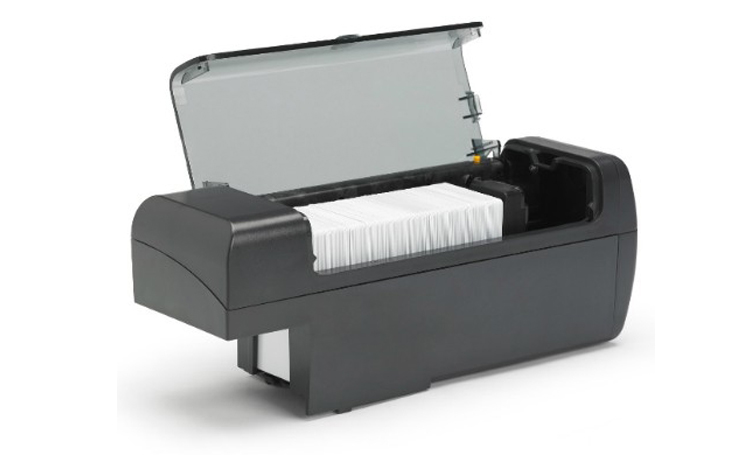 Versatile Zebra ZXP Series 7 Dual Sided Retransfer Smart ID Card Printer 300dpi USB