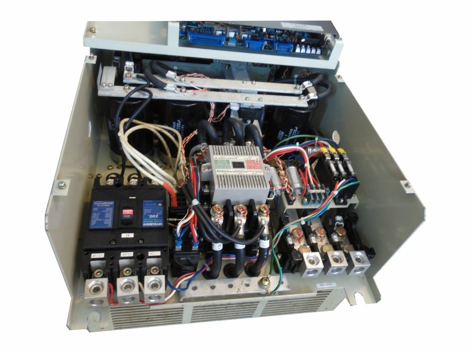 MITSUBISHI FR-SF-2-37K SPINDLE DRIVE UNIT SPINDLE AMPLIFIER AC SPINDLE INVERTER 37KW 200VAC CNC