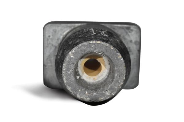 Corrosion Resistance Refractory Nozzle , Zirconia Nozzle Control The Flow Of
