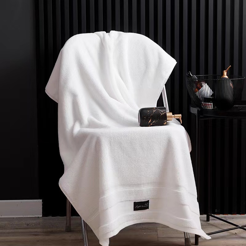 Custom Embroidery Pure Cotton Towel Sets for Home or Hotel Vacation Rentals