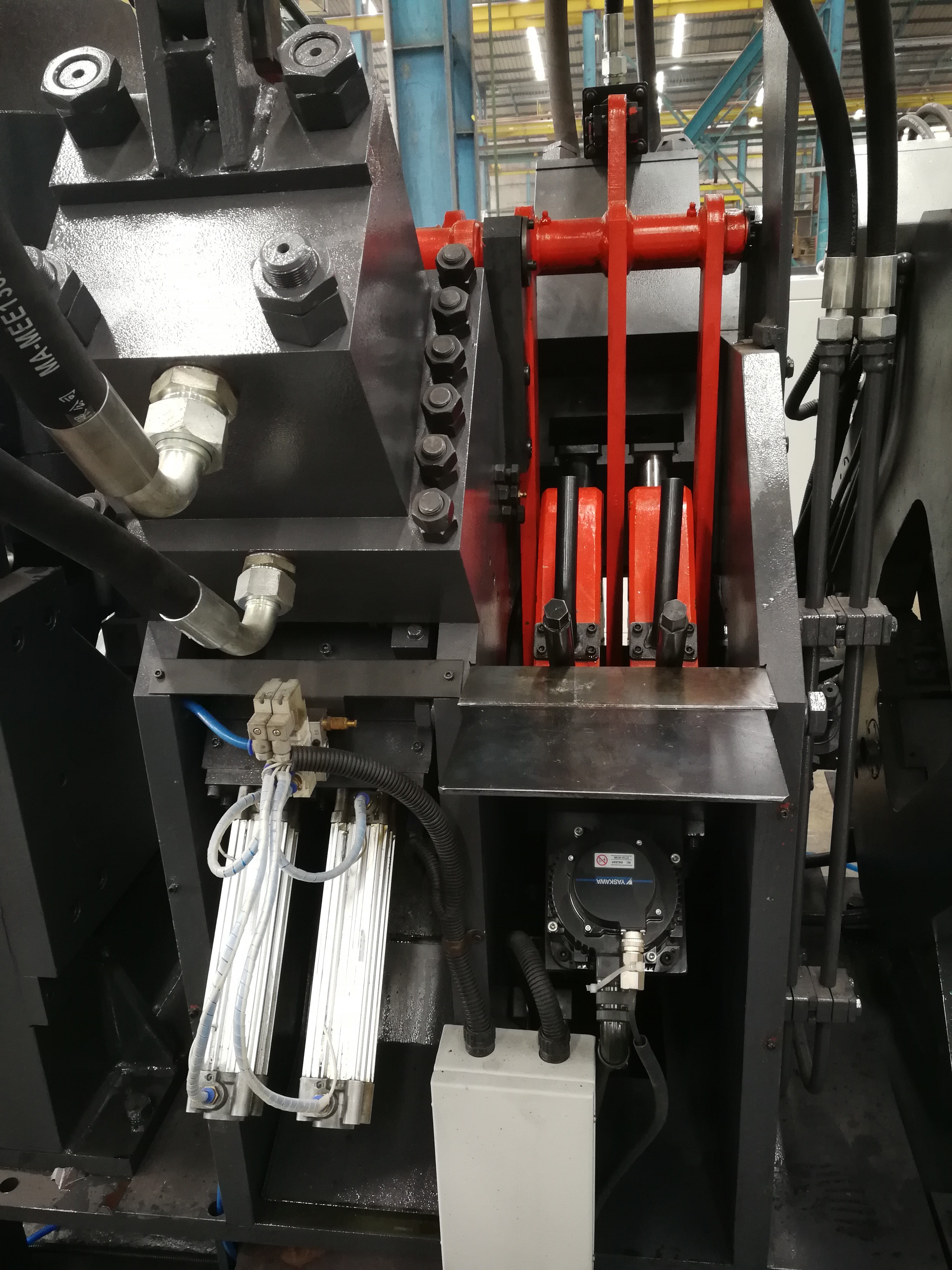 Big Sale High Speed CNC Angle Steel Punching, Marking and Cutting Machine Line for Angle Steel Tower