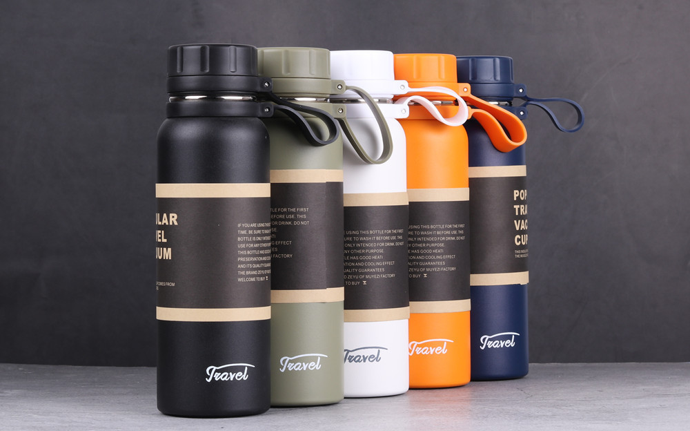 Custom Double Wall Vacuum Stainless Steel Water Bottle Tumbler With Lids Featuring Logo Design