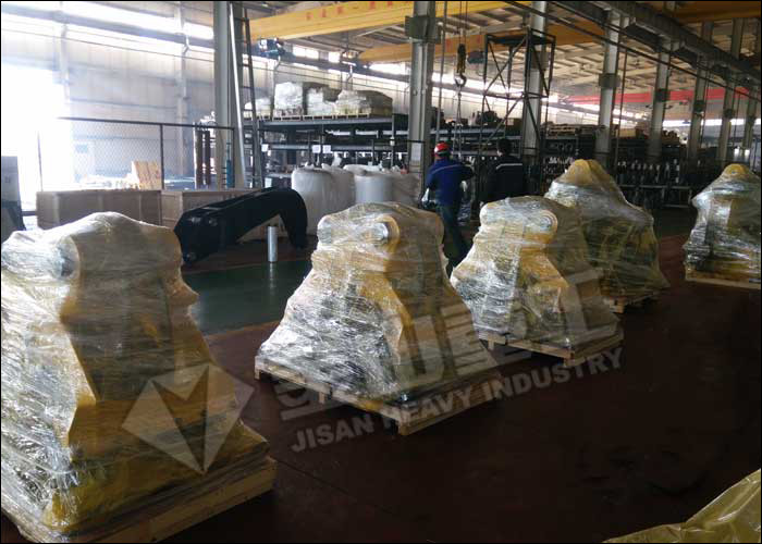 Komatsu Hydraulic Plate Compactor , Heavy Duty Compactor Attachment For Excavator