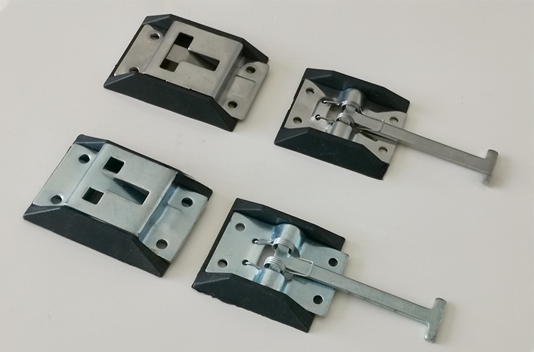 Truck Body Parts T Shape Stainless Steel Truck Camper Door Latch Trailer Truck Door Holder Door Retainer for DONGFENG Bison