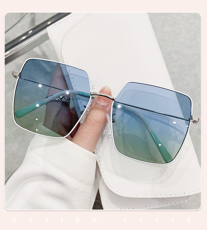 OEM Metal Frame Sunglasses , TAC Lens Lightweight Sunglasses Womens