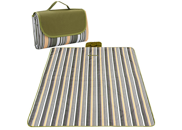 Convenient Fold Up Picnic Blanket Waterproof Beach Mat With Peva Backing