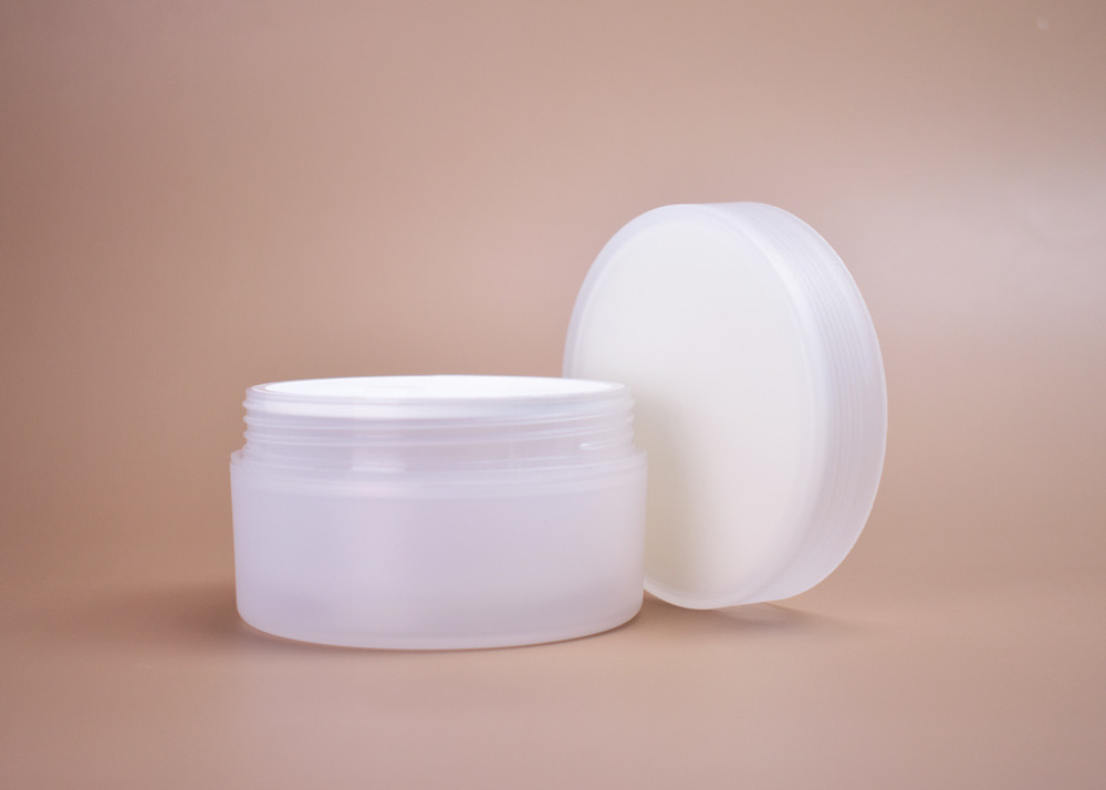 PP Plastic Cosmetics Container Double-Walled Frosted Cream Jar With Lids- High Quality, Refillable, Customized