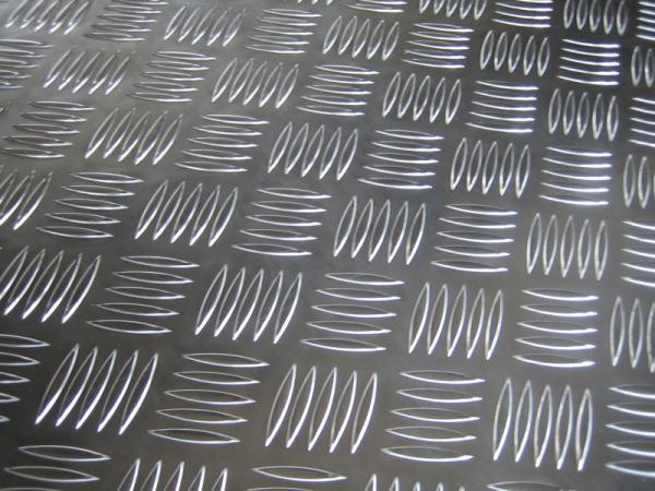 Polishing Aluminum Diamond Plate Flooring , Checkered Aluminum Sheets