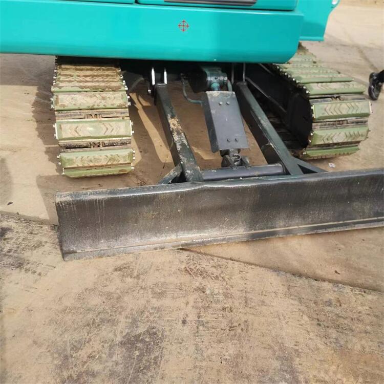 Original Used Kobelco SK75 Excavator Second Hand 7 Ton Mini Earth-moving Machinery Digger