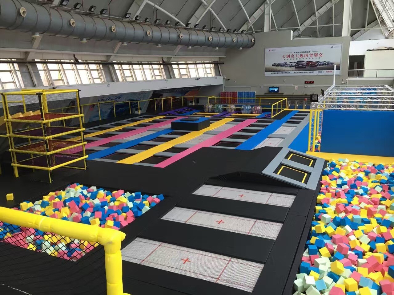 472M2 Huge Indoor Bounce Trampoline Park for Young Adults Adventure Trampoline Park