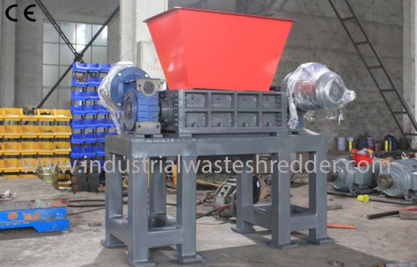 Industrial Scrap Pet Bottle Shredder / Crusher Double Shaft Environmental