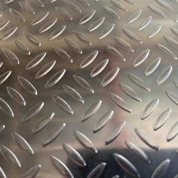 Aluminum Chequered Sheet ASTM B209 Checkered Plate AA 3003/5052/6061 Aluminum