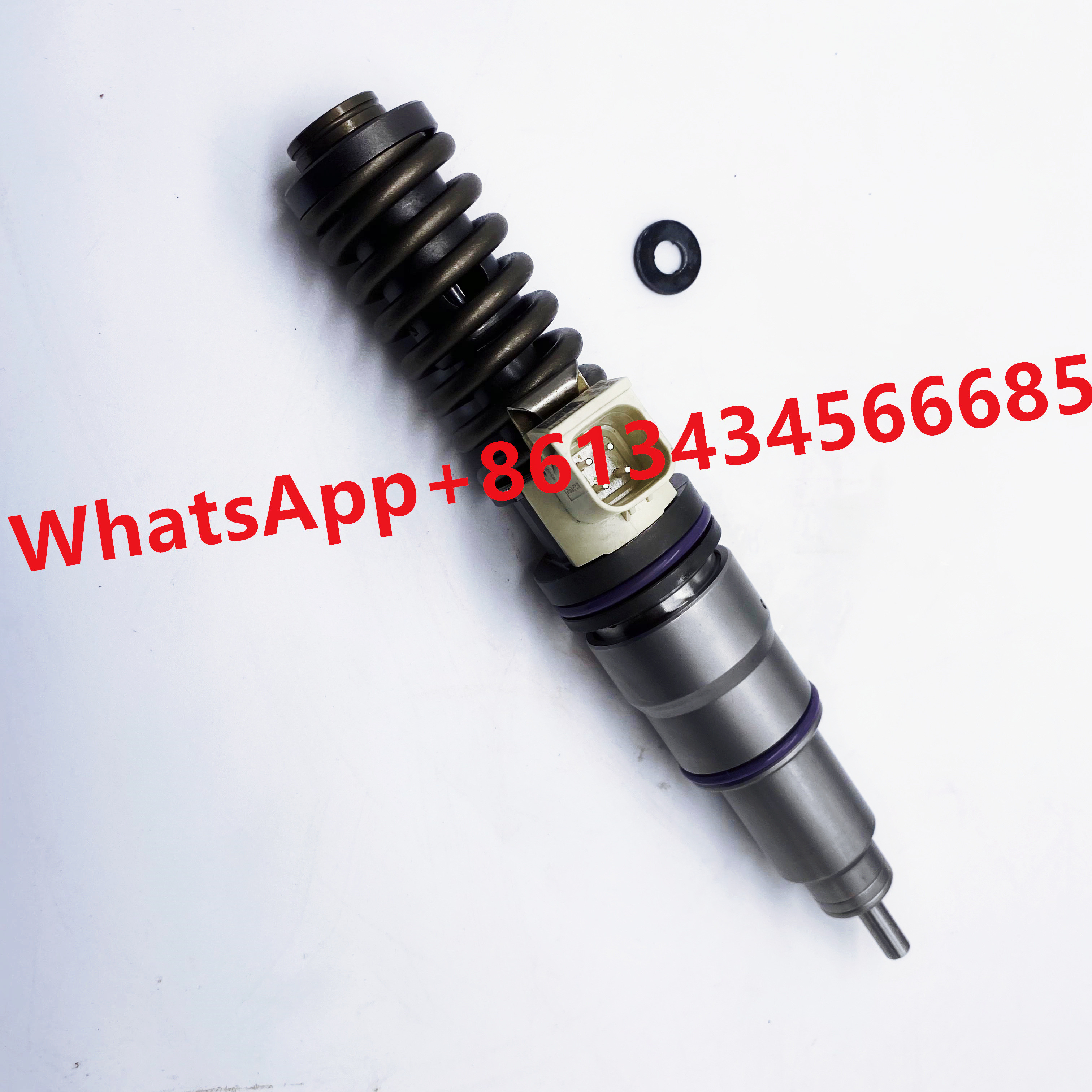 Diesel engine fuel Injector 21569200 BEBE4K01001 7421569200 E3.27 For RVI /VOLVO MD13