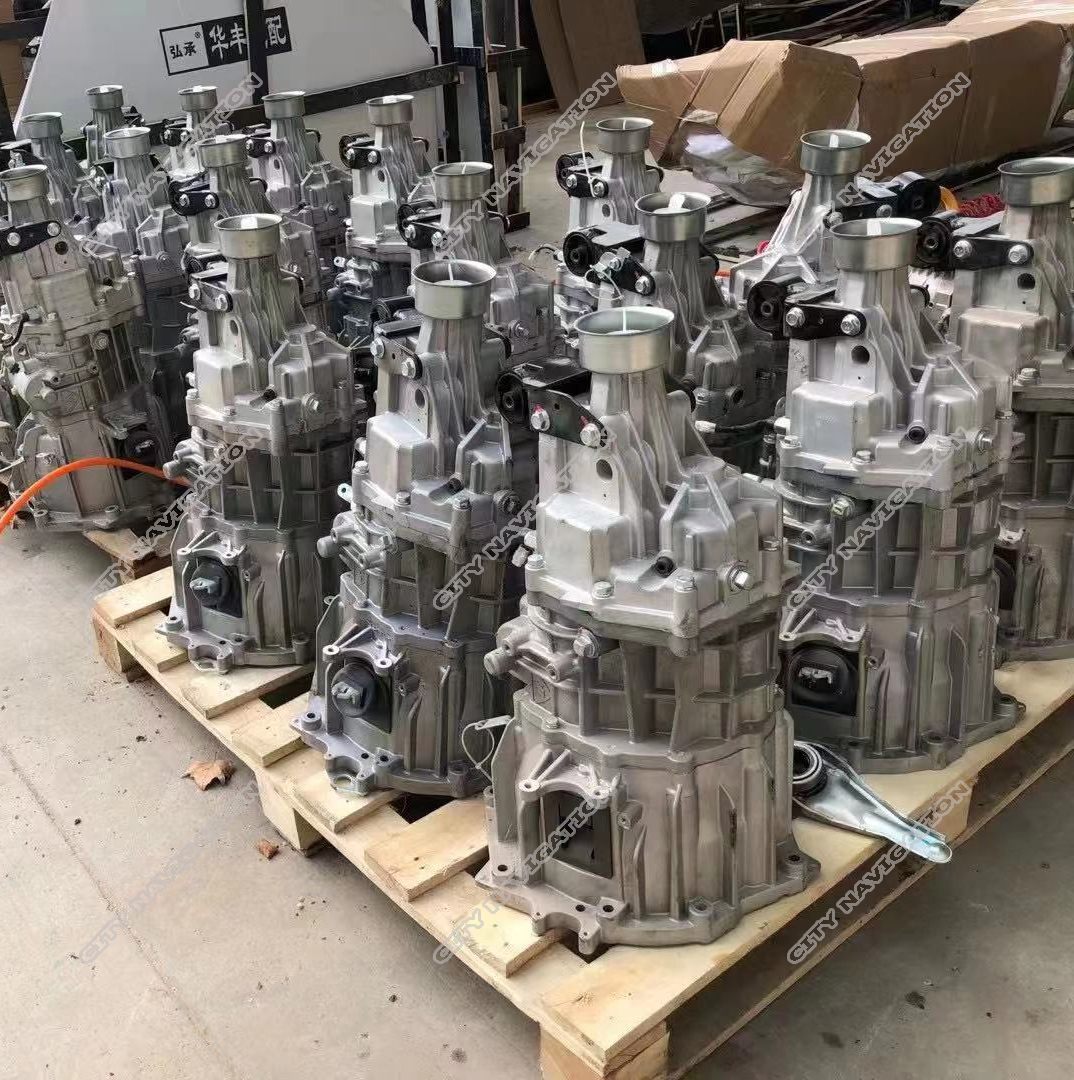Dongan Manual Transmission Gearbox for BAIC BJ40 Closed Off-Road Vehicle at Affordable