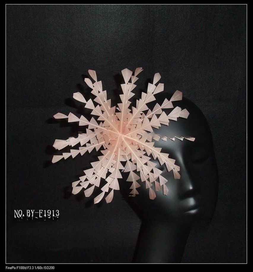 20*30 cm Striped Goose Flower Mount with Wire Accessory featuring Chicken Feather