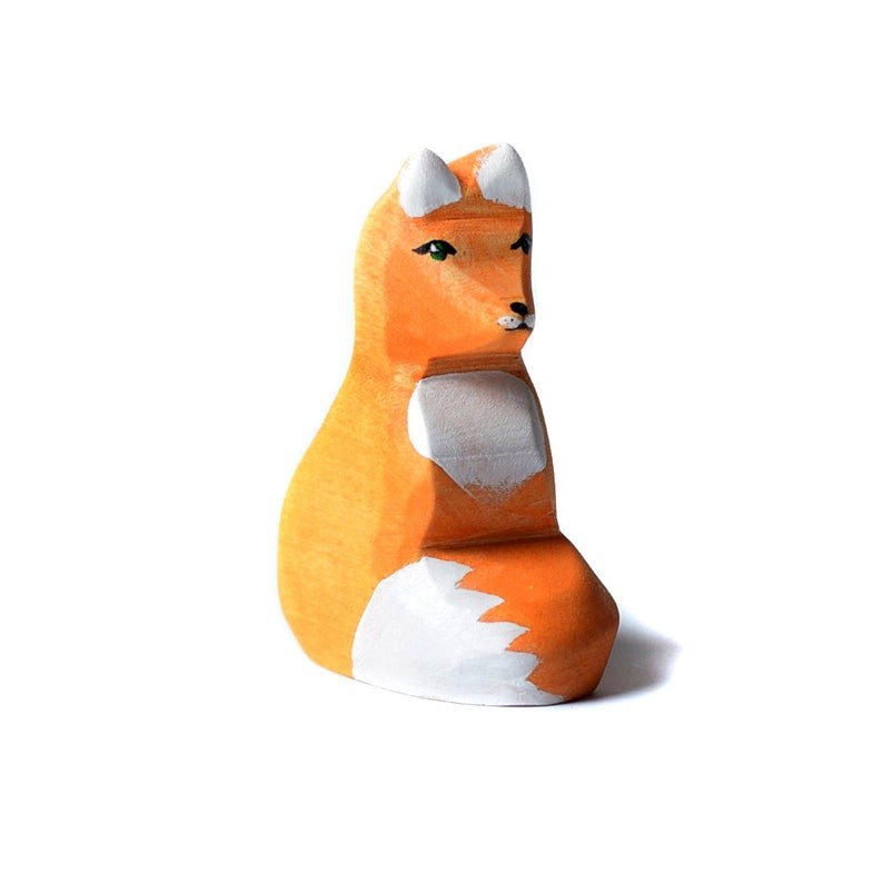 OEM ODM Carved Wooden Squirrel Baby Toy Ornaments Non Toxic