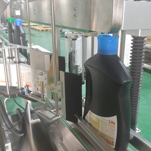 Shampoo Lotion Automatic Bottle Filling Machine 6000 Bottles/hour Production Line Speed