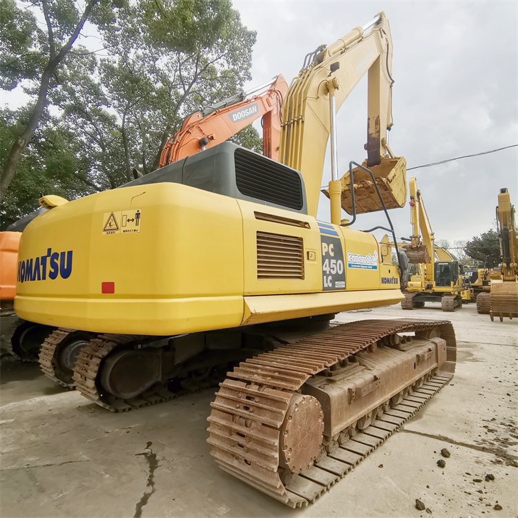 Good Condition PC450LC-8 Excavator from Japan with Shipping Size of 12040x3580x3660mm