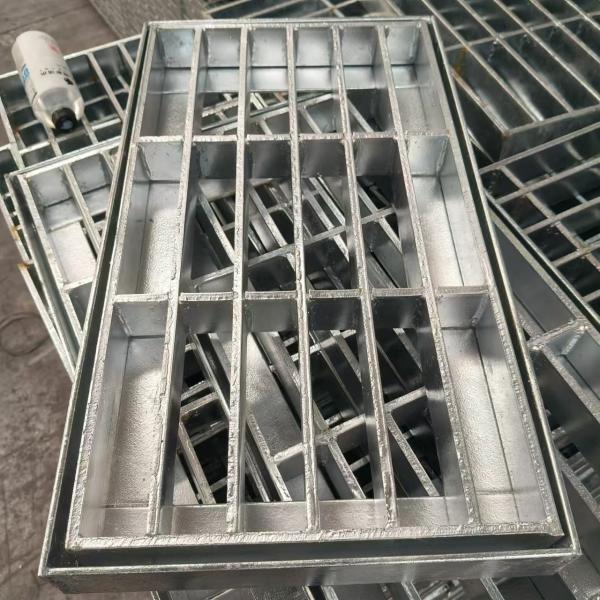 Laser Cutting Heterosexual Steel Grating Various Shapes Bending Appearance Metal