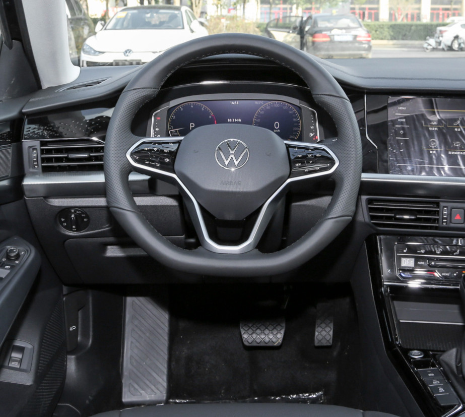 Passat 2023 280TSI Starsky Elite Version 250 1.4T 150HP Gasoline 4 door 5 seat sedan