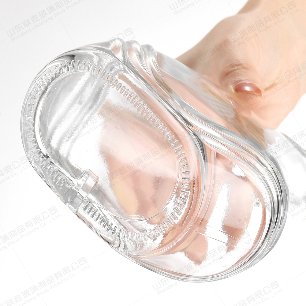 Customized Transparent Glass Bottle for Vodka Whiskey Gin Beverages 500ml 700ml 750ml
