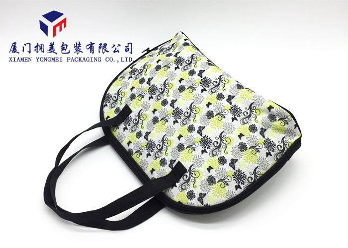 Fabric Makeup Bag Fashion Women Canvas Handbag In Light Weight Rectangle Shape