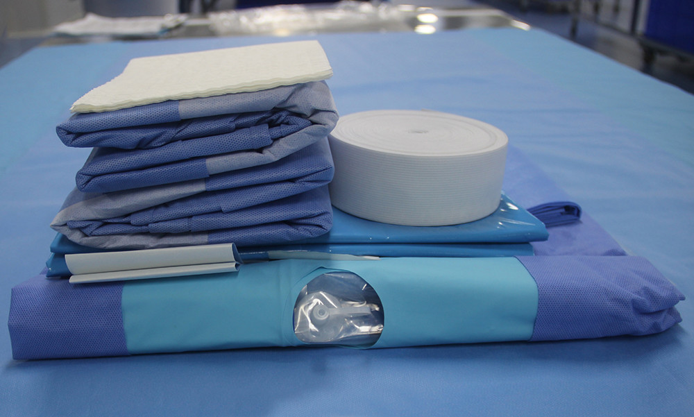 Knee Operation Surgical Extremity Drape Pack With AAMI Level 4 Material