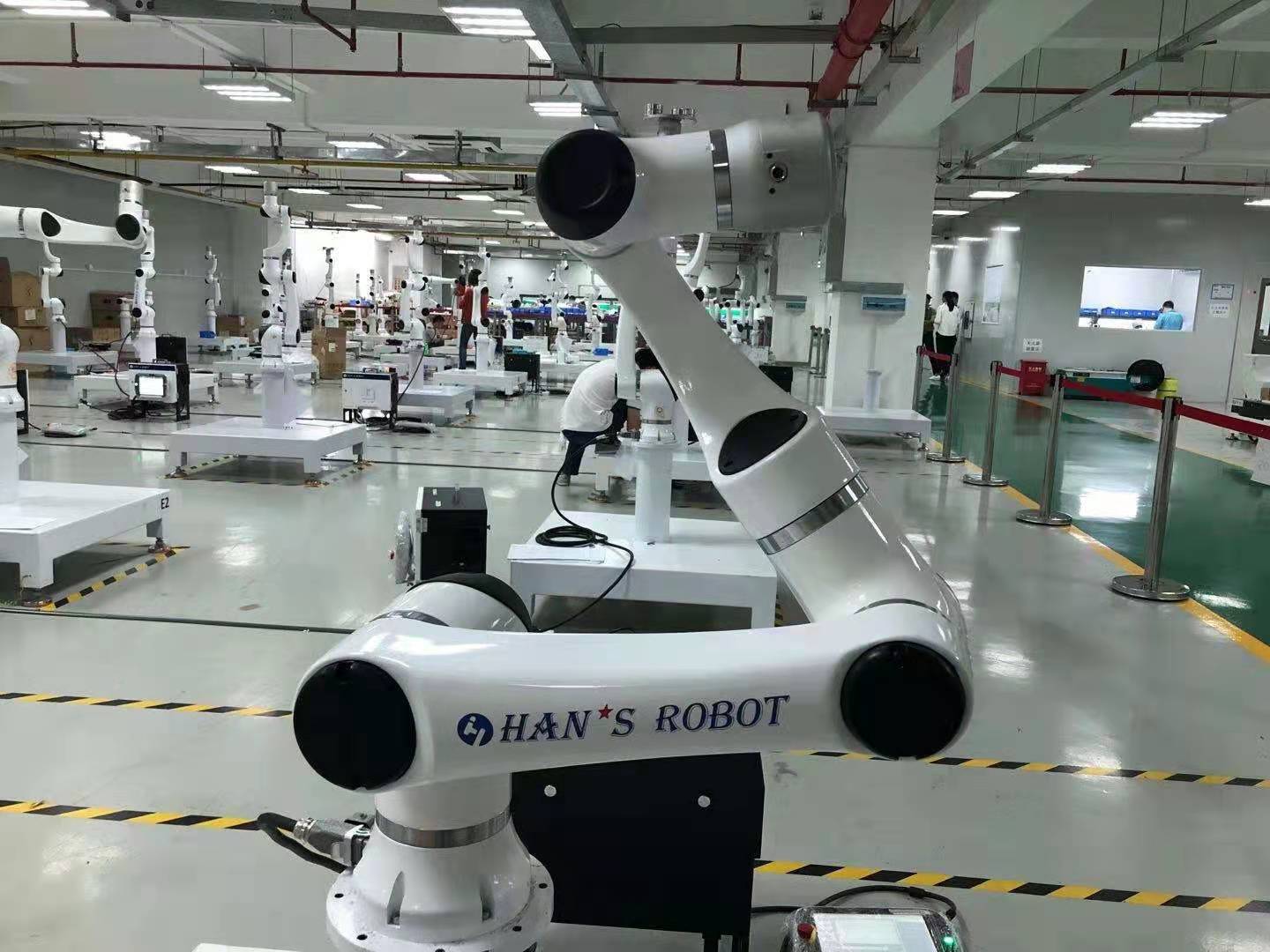 Industrial Robot High Quality Han's Star Mobile Platform for Bucket Elevator AGV Lifting Platform