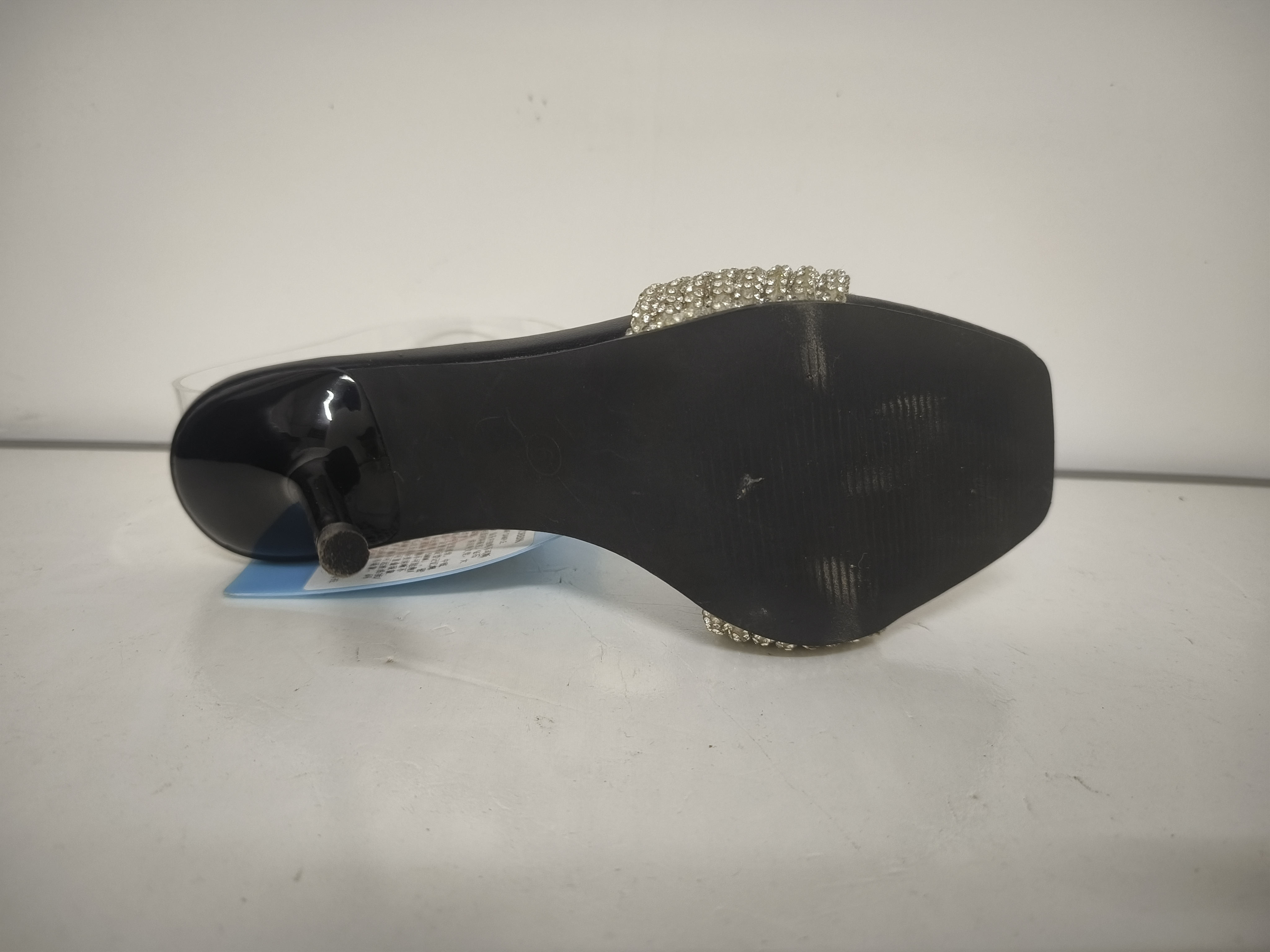 4.5In High Heel Ladies Court Shoes With Slip On Closure Type Leather Upper Material
