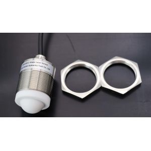 Highly Accurate Radar Level Transmitter with 80GHz Frequency of measurement