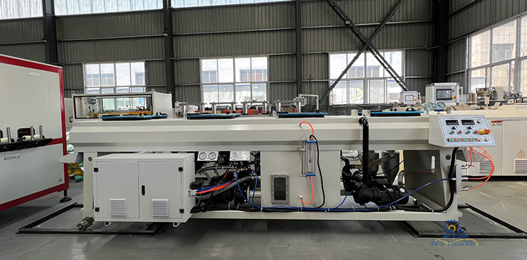 380V 50HZ CPVC Pipe Making Machine PVC Electric Conduit Pipe Machine 42 Rpm