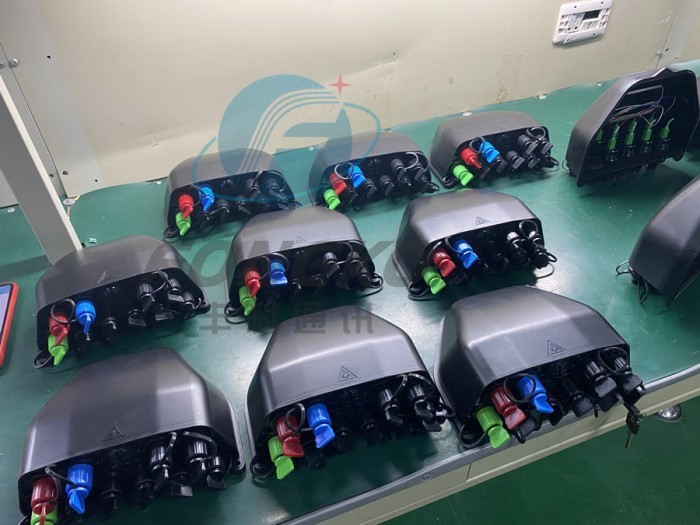 IP68 Waterproof FTTA Fiber Optic Distribution Box 10 Ports With OptiTap Adapter