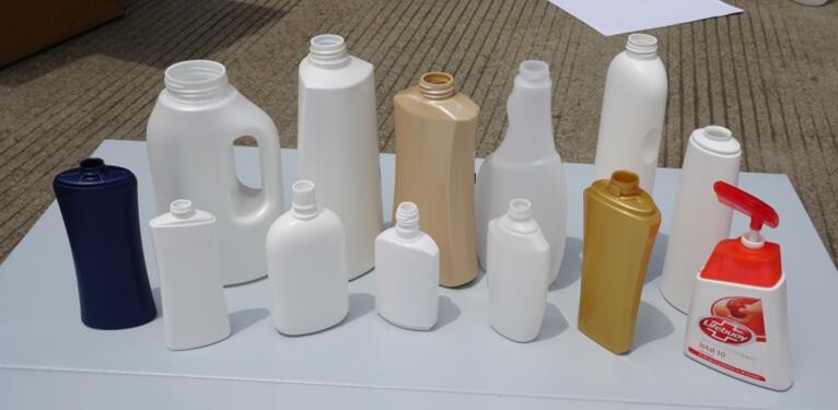 50ml-4L Extrusion Automatic Blow Moulding Machine Energy Saving For Cosmetics Bottle