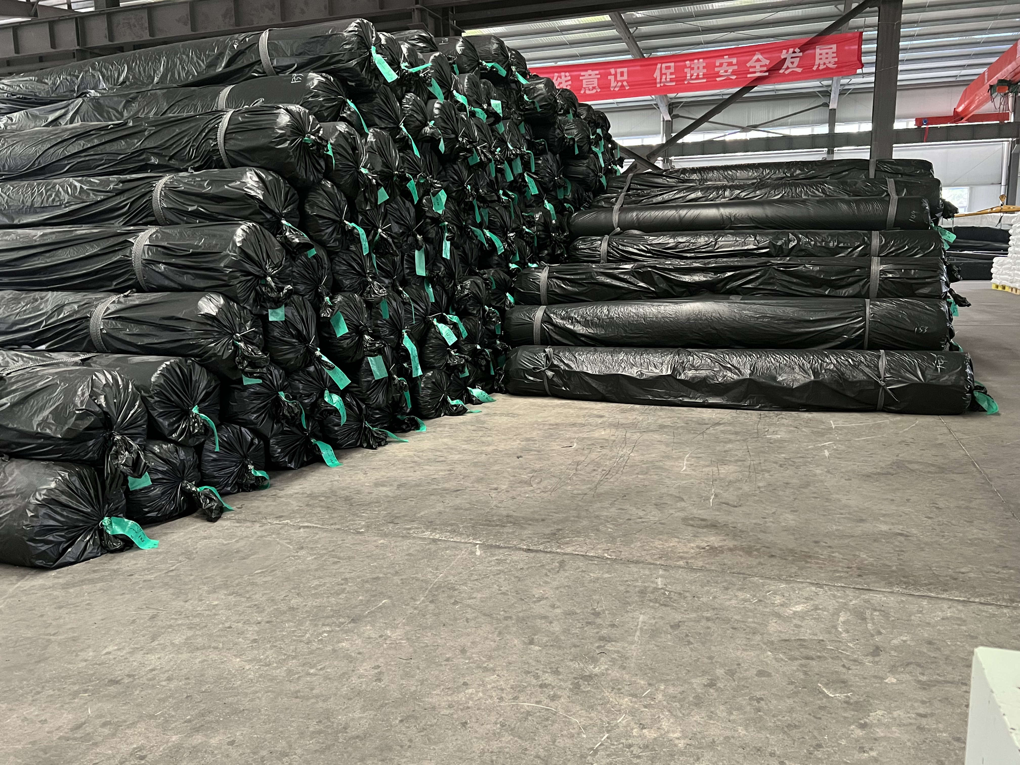 Double Texture/Double Smooth HDPE Geomembrane Industrial Design Style Fish Tank Liner