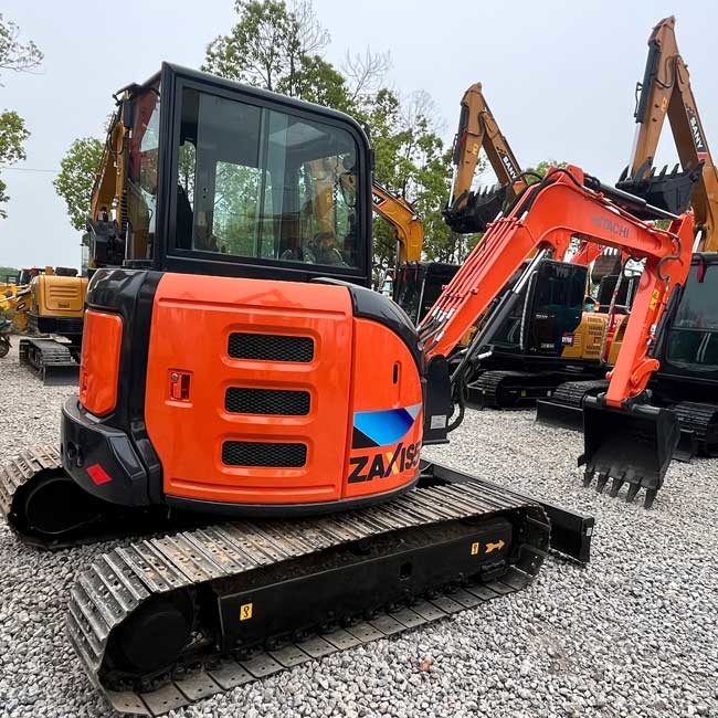 Used Crawl Excavator HItachi ZX55-5A Mini 0.19m3 Bucket Capacity For Construction