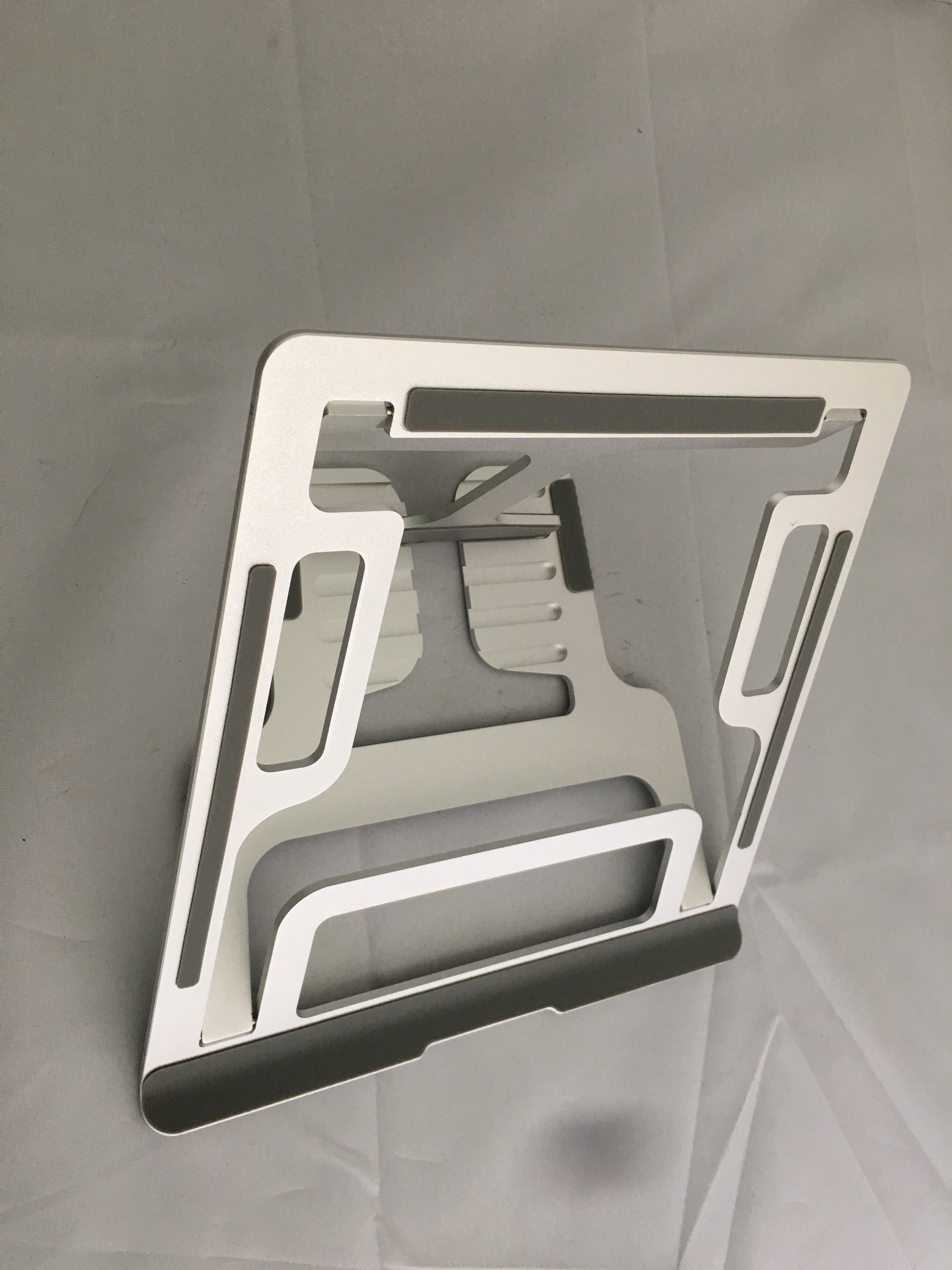 Customized Lightweight 3.5mm Metal Laptop Stand Foldable Aluminum Tablet Stand