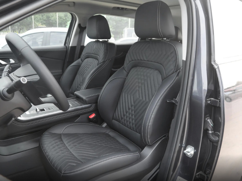 Exeed lingyun (TXL) 2023 300T 2WD xingxiang version Medium SUV 5 Seats New Cars