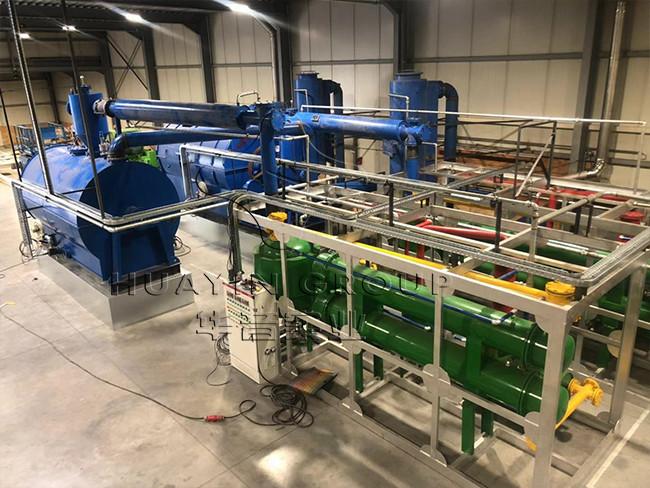 2 Ton Tyre Pyrolysis Machine Waste Tire Pyrolysis Oil Bangladesh
