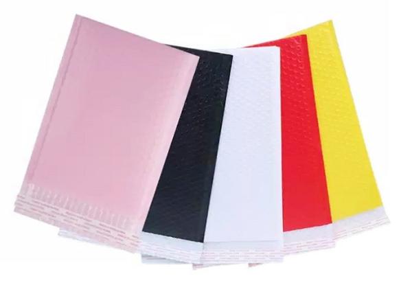 Shockproof Colored Poly Bubble Mailers 35 Microns - 180 Microns For Gifts