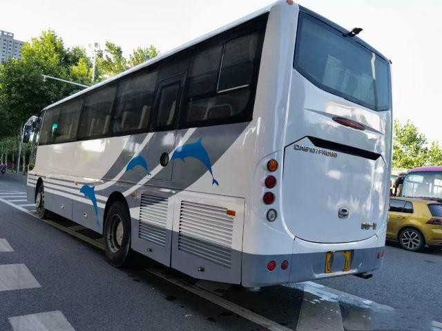 Faw Bus & Coach AC6107 Used Coach Bus 46 Seats CA6 Engine 162kw Low Kilometer High Quality