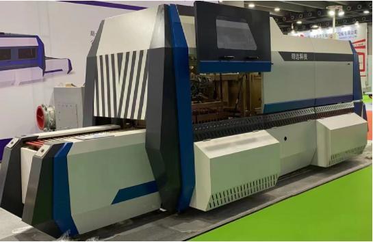 Radiation Type Flat Glass Tempering Furnace Stg-A0815-4 Glass Processing Machine
