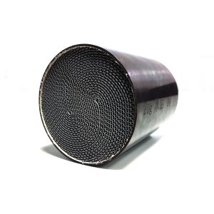 China Customized Design Three Way Catalytic Converter with Ceramic Carrier Material and EPA CARB Compliance on sale