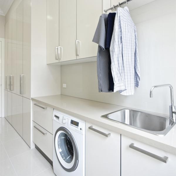 Quality Glossy White Lacquer Laundry Storage Cabinet Sink for sale