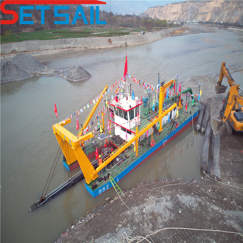 Anchor Boom Sand Pump 20inch Cutter Suction Dredger for River