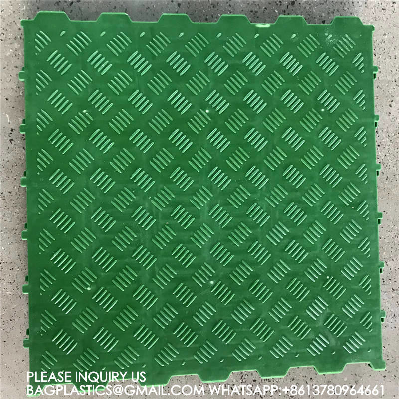 600*600mm Plastic Slats Blind Floor For Pig Farrowing Crate Equipment automatic pig injection