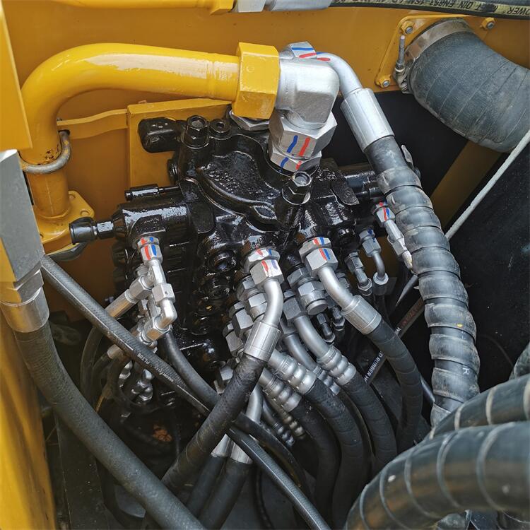 Original Hydraulic Cylinder 7 Ton Sany SY75 SY75C Used Excavator in Shanghai 2022 Model