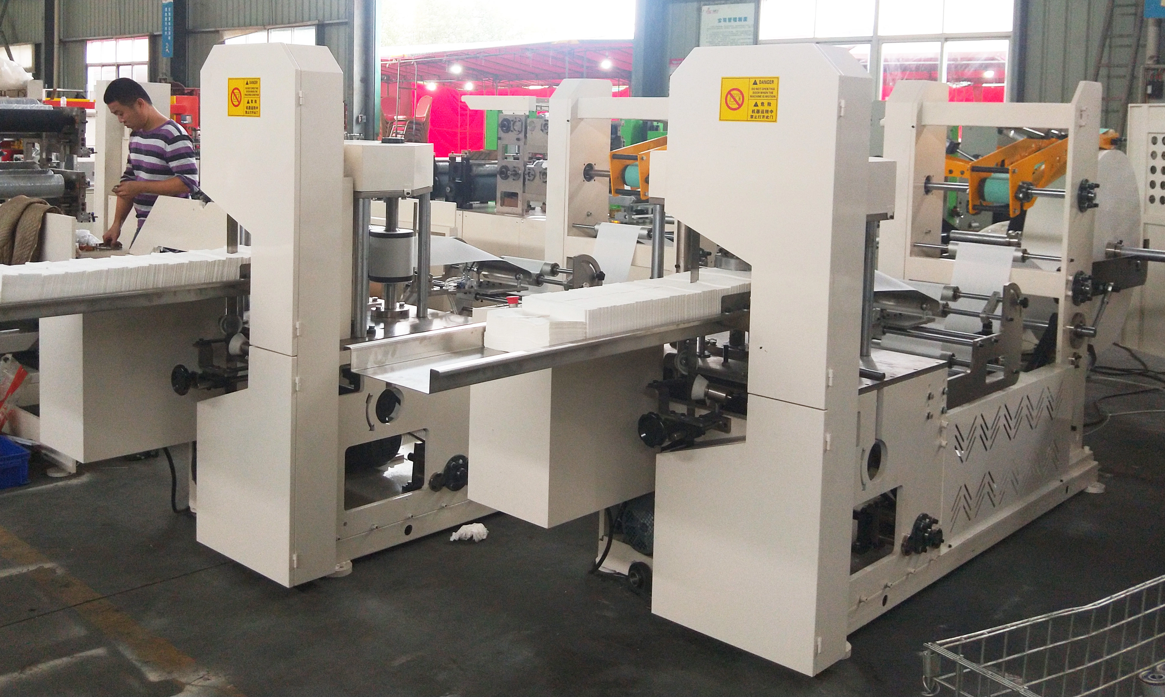 CE 4 Lines AC380V Automatic Napkin Making Machine / Napkin Manufacturing Machine