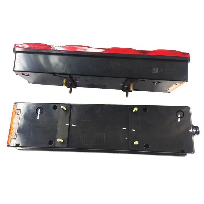 Replace/Repair WG9925810002 Sinotruk HOWO A7 SITRAK With Side Marker Light 7 Function Combination Rear Right Light