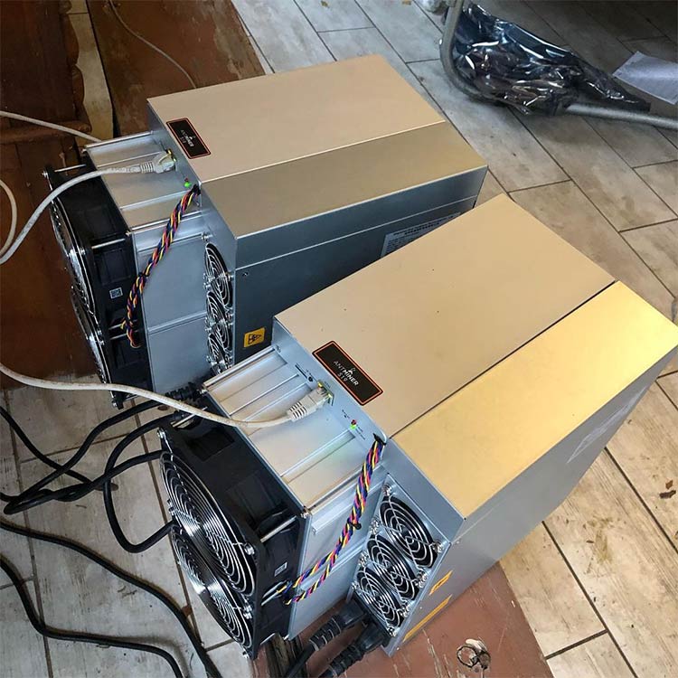 Second Hand BTC Mining Machine Bitmain Antminer S17+ 76T 2920W